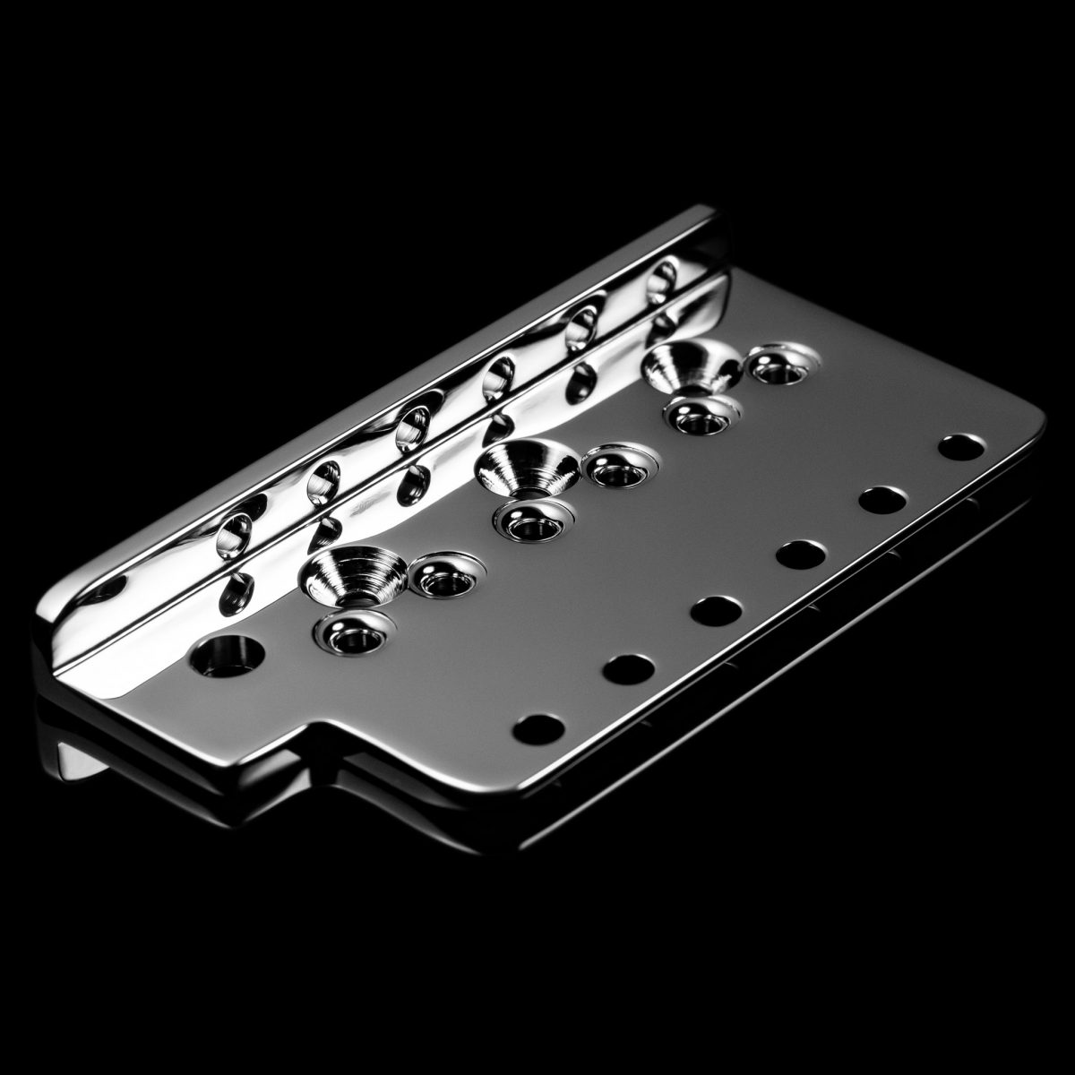 פלטה לגשר סטראט Killer Guitar Components Killer Brass CHROME Plate MIM - Stratocaster