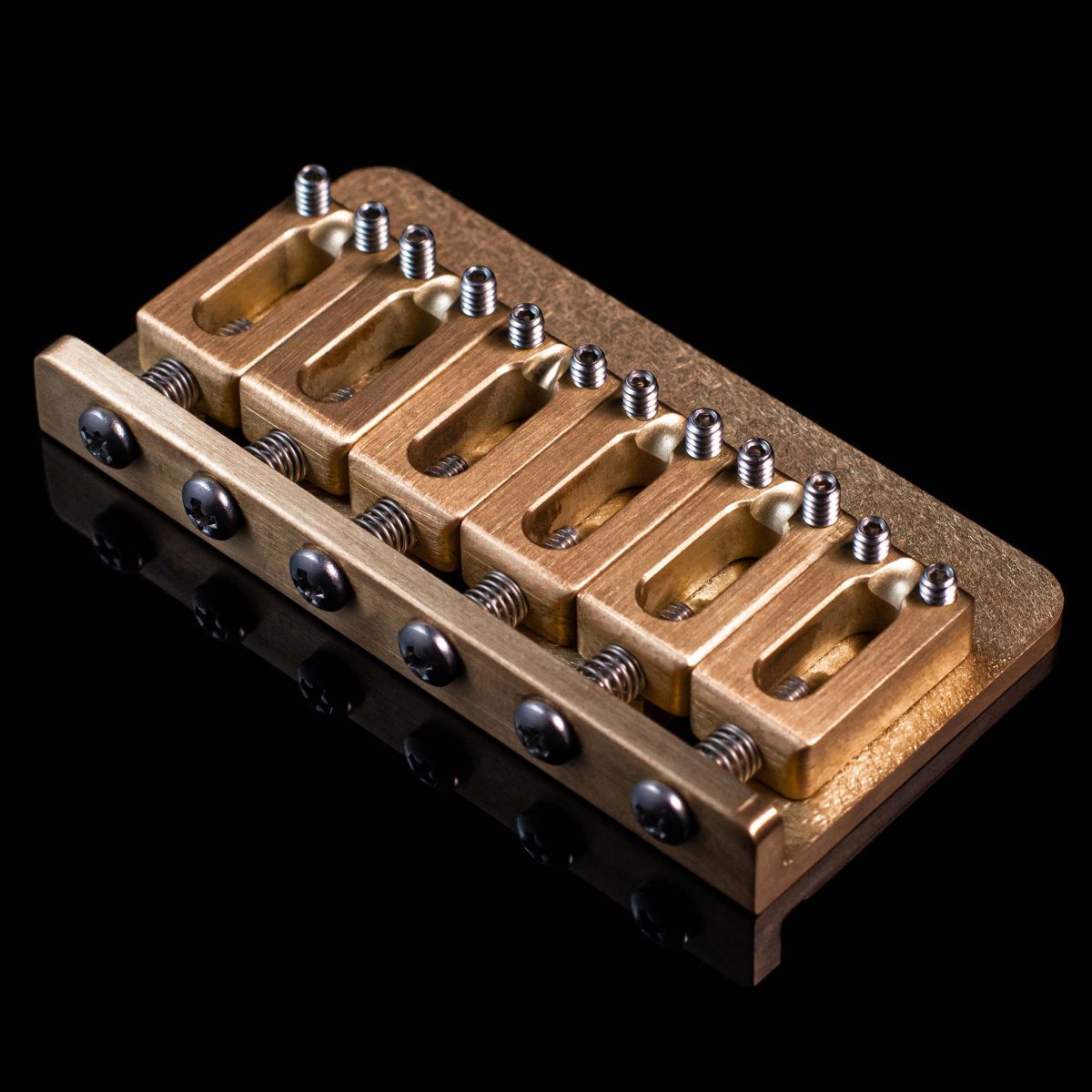 גשר קבוע לגיטרה חשמלית Killer Guitar Components - Vintage Brass Hardtail Bridge