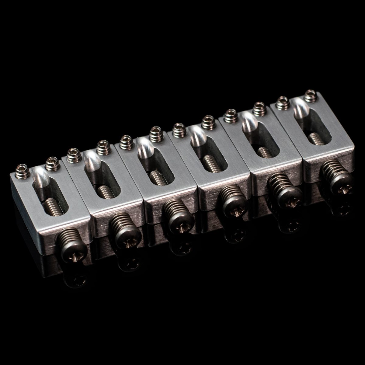 ⁦אוכפים לגיטרה חשמלית Killer Guitar Components - Killer Aluminium Saddles 11.2mm⁩ – תמונה ⁦2⁩
