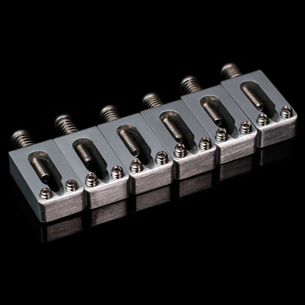 אוכפים לגיטרה חשמלית Killer Guitar Components - Killer Aluminium Saddles 11.2mm