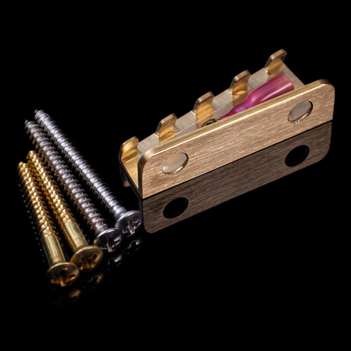 ⁦מותחן קפיצים לגיטרה חשמלית Killer Guitar Components - Killer Compensated Brass Claw⁩ – תמונה ⁦3⁩