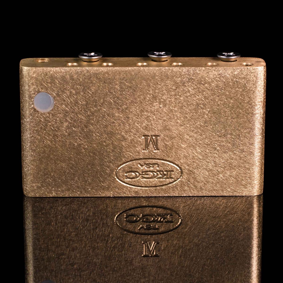 ⁦בלוק לגיטרה פנדר Killer Guitar Components - Import/MIM Strat® Style Brass Tremolo Block⁩ – תמונה ⁦2⁩