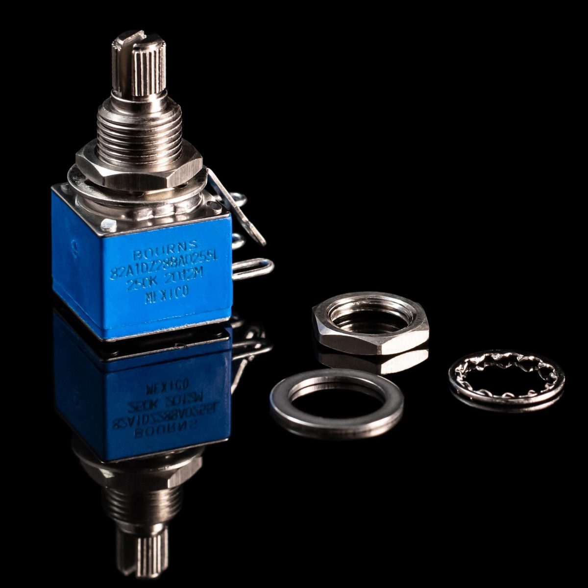 פוטנציומטר לגיטרה חשמלית Bourns 250k Vintage Blue 82 Series